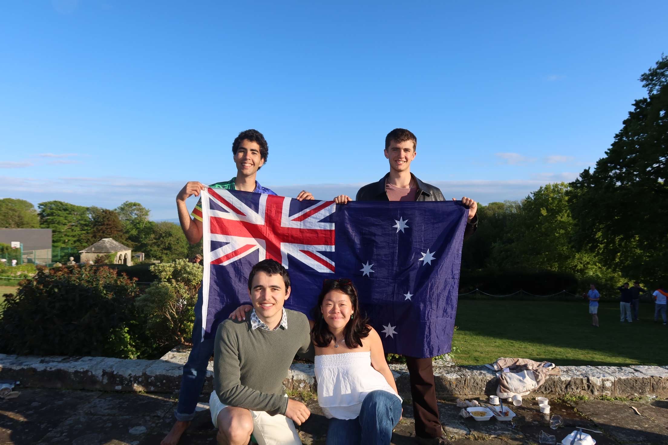 Promote UWC Austrlia